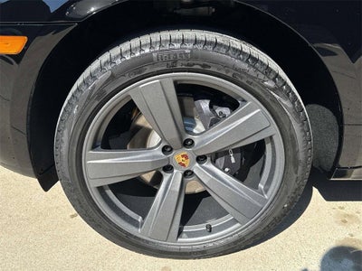 2025 Porsche Macan AWD
