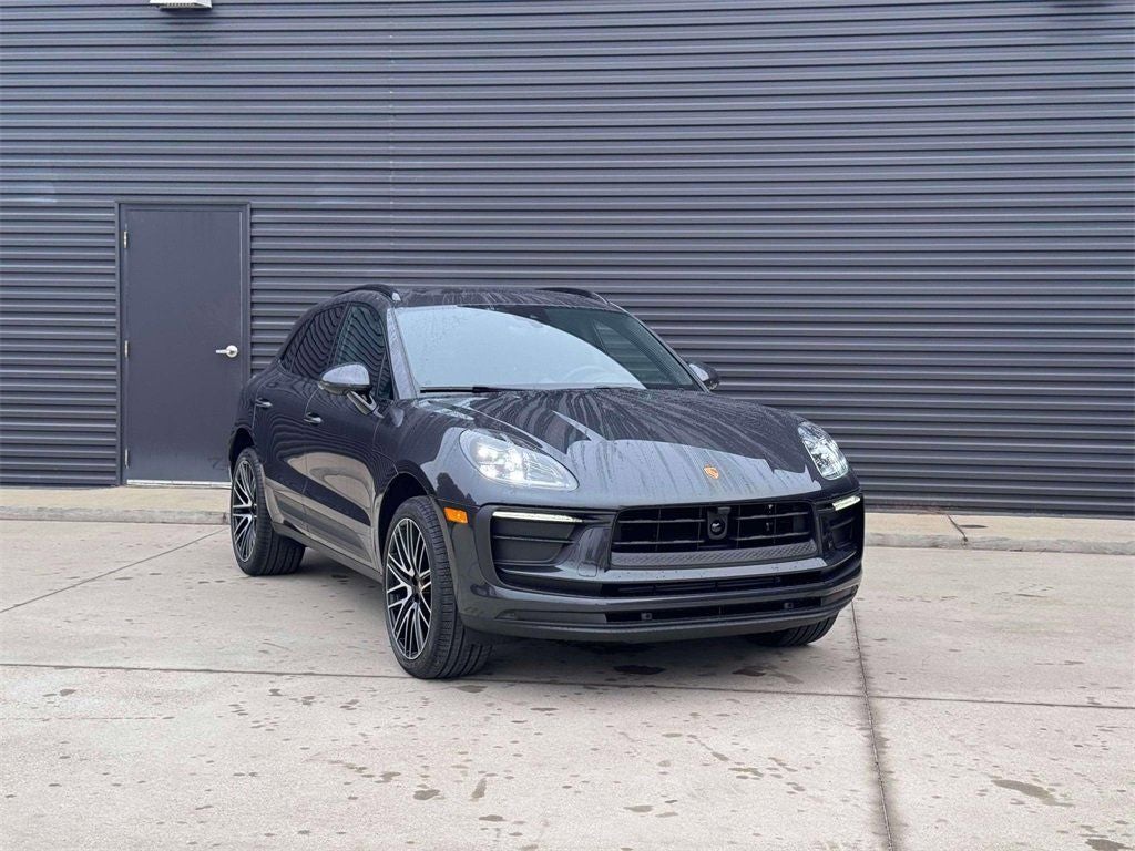 2026 Porsche Macan AWD