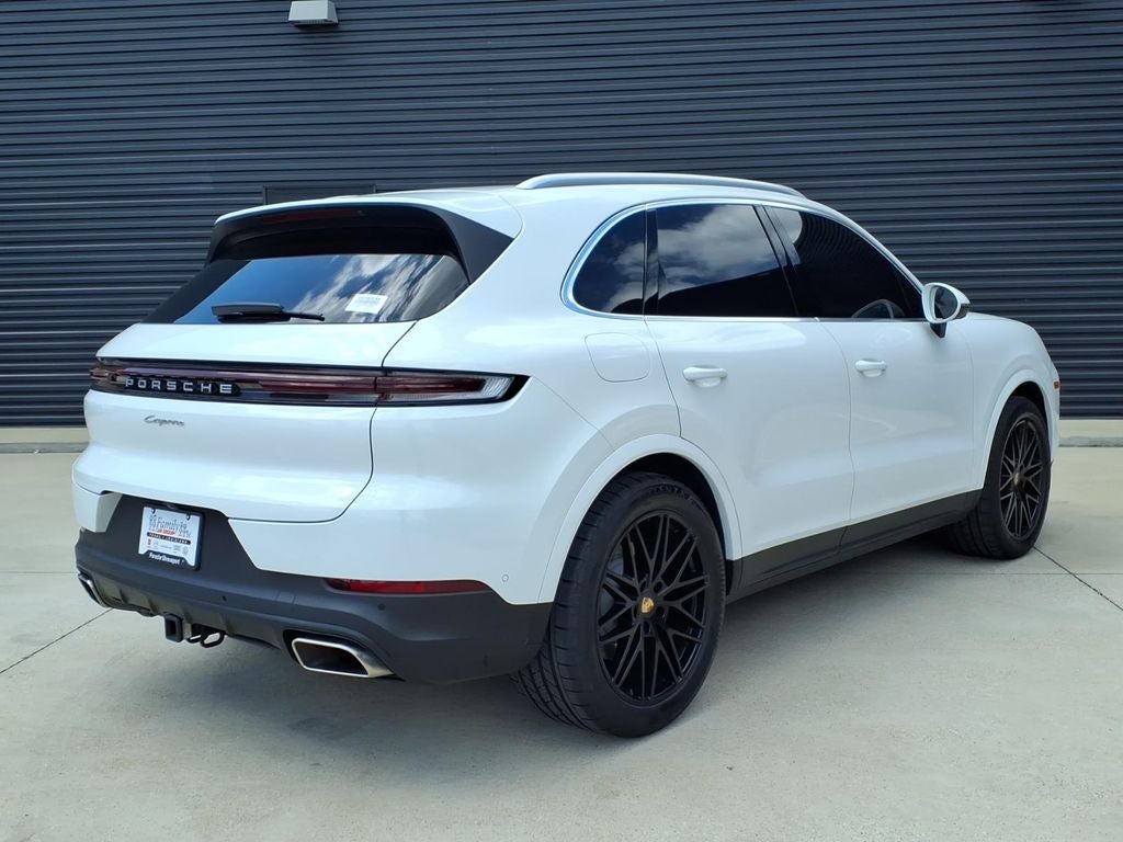 2024 Porsche Cayenne Base