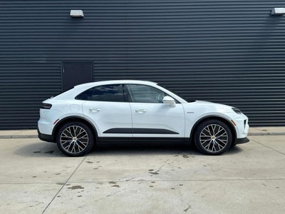 2024 Porsche Macan Electric 4