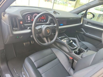 2025 Porsche Cayenne S