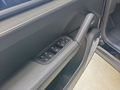 2025 Porsche Cayenne S