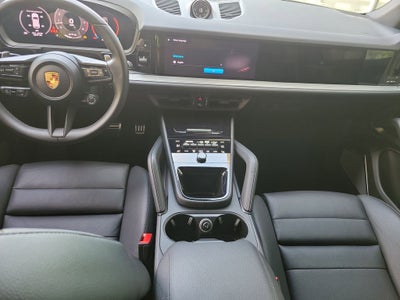 2025 Porsche Cayenne S