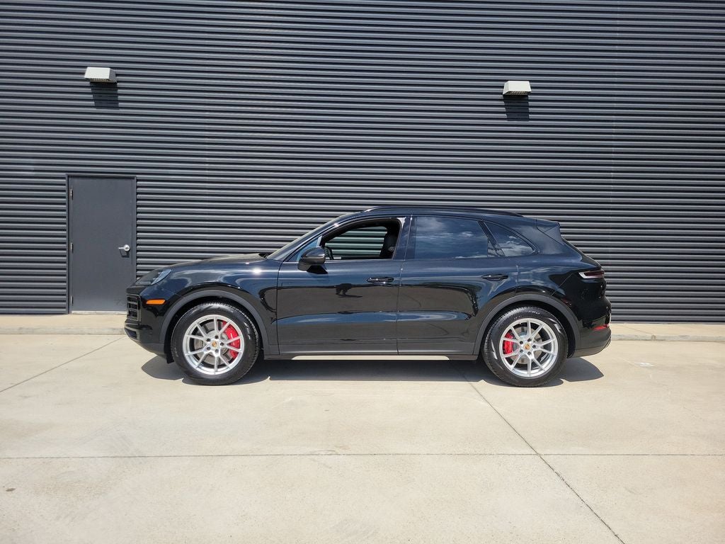 2025 Porsche Cayenne S