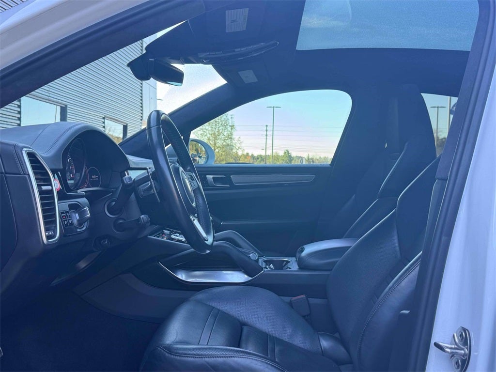 2020 Porsche Cayenne Coupe Turbo