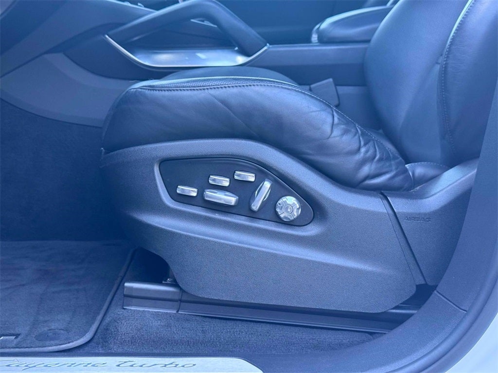 2020 Porsche Cayenne Coupe Turbo