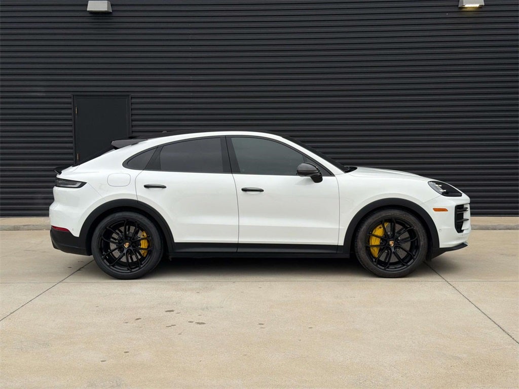 2024 Porsche Cayenne Coupe Turbo GT